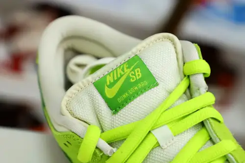 Nike Sb Dunk Low Green Apple 2022 