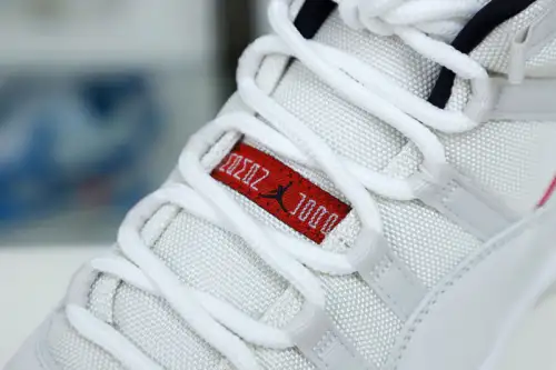 Air Jordan 11 Xi Retro Platinum Tint 
