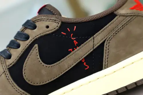 Travis Scott X Jordan Air Jordan 1Low Og Ts Sp 