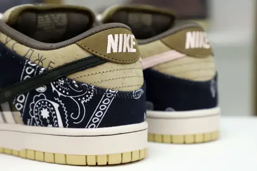 Travis Scott X Dunk Low Premium Qs Sb
