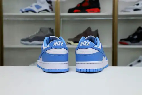 Nike Dunk Low(Gs) 