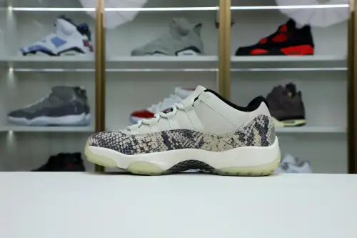 Air Jordan 11 Low Snakeskin Light Bone 
