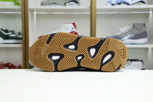 Yeezy Boost 700 