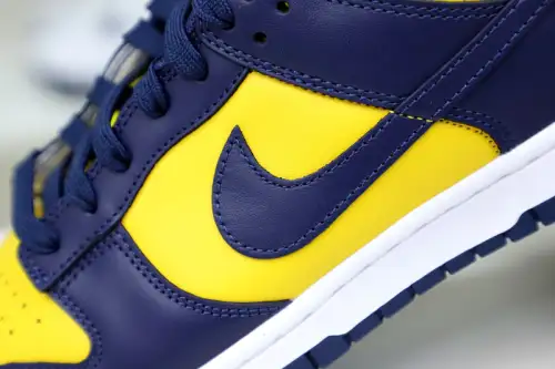 Dunk Low 
