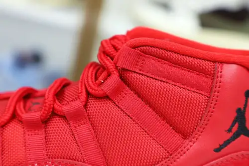 Jordan 11 Retro Win Like 96 378037-623 