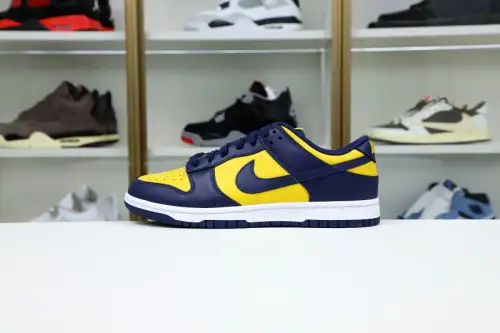 Dunk Low 