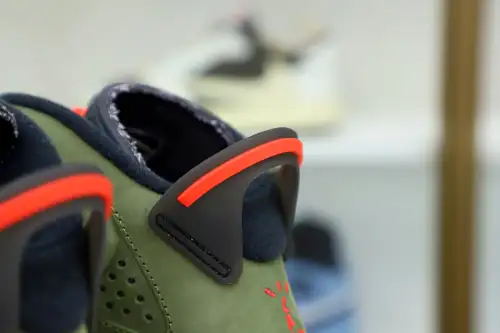 Travis Scott X Air Jordan 6 Retro 