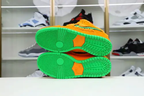 Grateful Dead X Dunk Low Sb Orange 