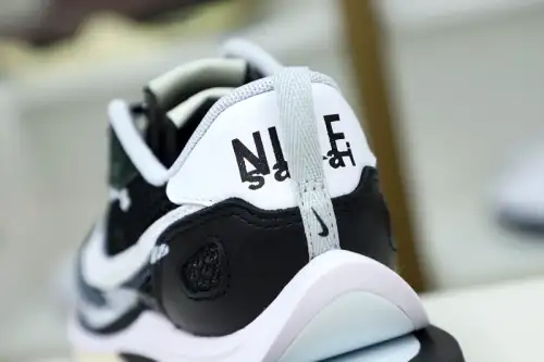 Sacai X Vaporwaffle 