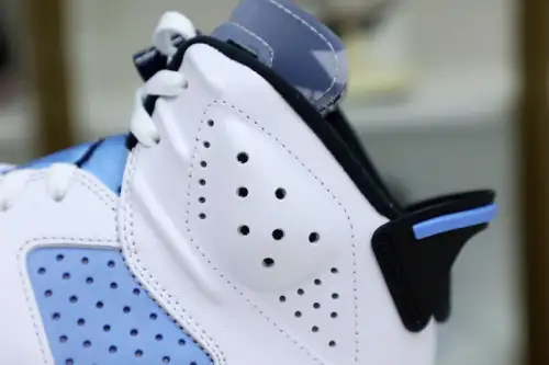 Air Jordan 6 Retro 