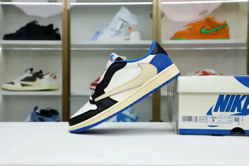 Fragment Design X Travis Scott X Air Jordan 1 Low 
