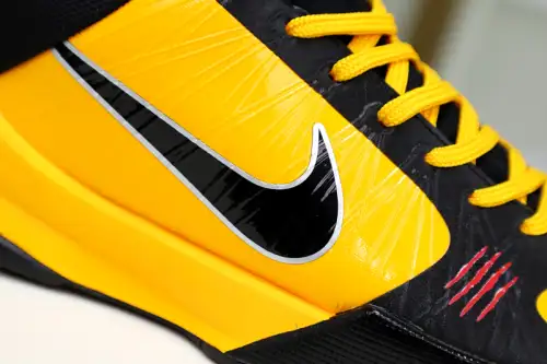 Nike Zoom Kobe 5 Bruce Lee 