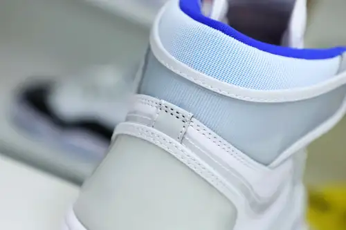 Air Jordan 1 High Zoom 