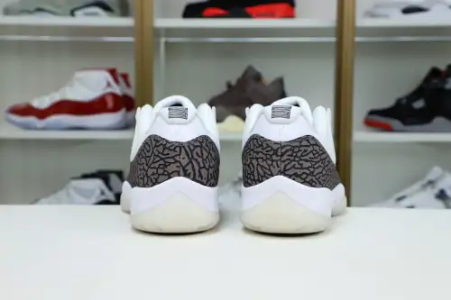 Air Jordan 11 