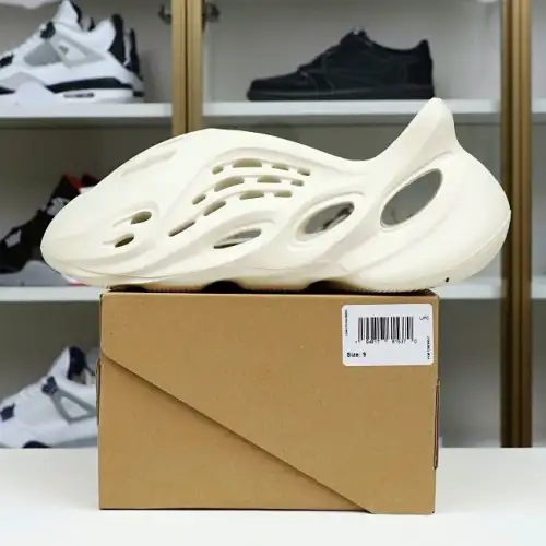 Yeezy Foam Runner 