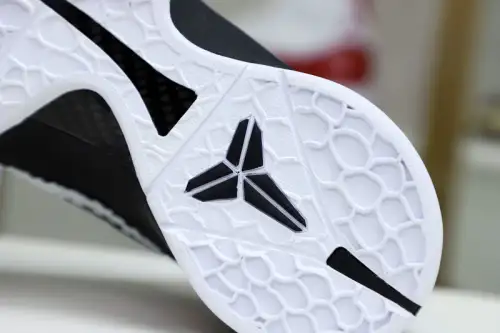 Nike Zoom Kobe 6 Protro Mambacita 