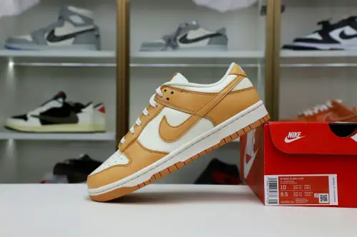 Wmns Dunk Low 