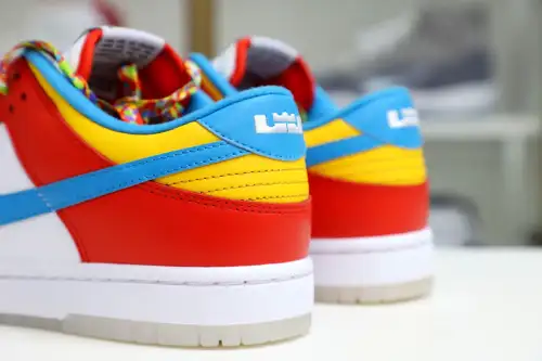 Nike Dunk Qs 