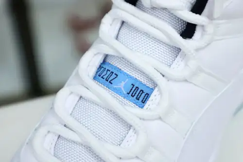Jordan Air Jordan 11 Retro Legend Blue 