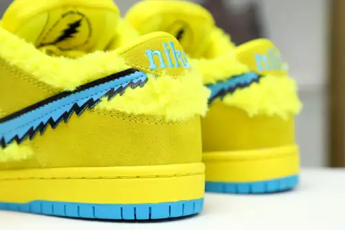Grateful Dead X Dunk Low Sb Yellow 