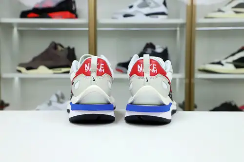 Sacai X Vaporwaffle 