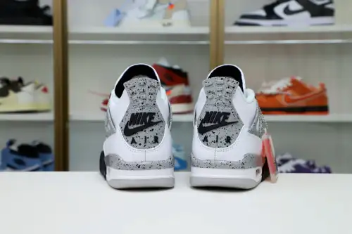 Air Jordan 4 Retro White Cement 