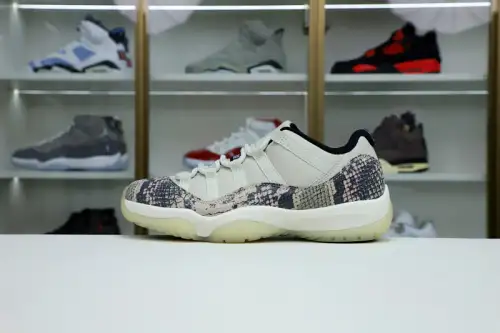 Air Jordan 11 Low Snakeskin Light Bone 