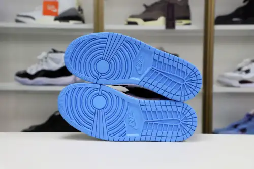 Jordan Air Jordan 1 High Og“University Blue 