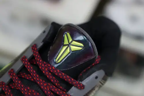 Nike Zoom Kobe 5 