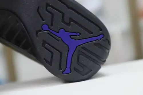Air Jordan 9 
