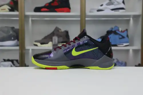 Nike Zoom Kobe 5 