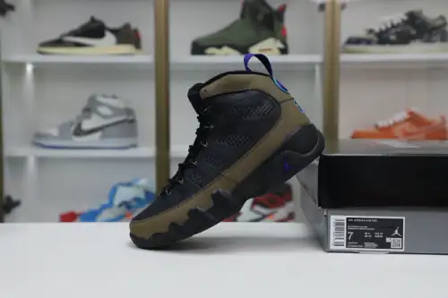 Air Jordan 9 