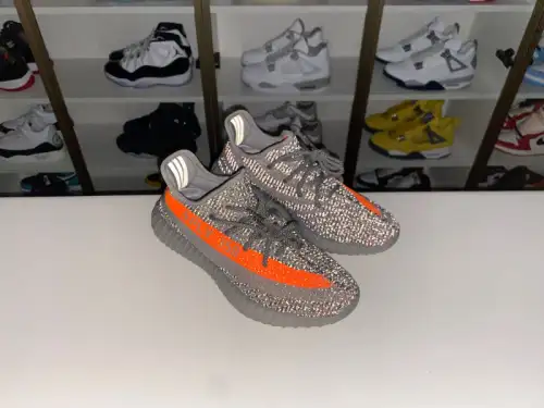 Yeezy Boost 350 Beluga Reflectiv 68C4382