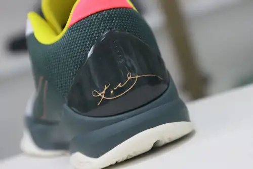 Nike Zoom Kobe 5 Protro Eyblforest Green 