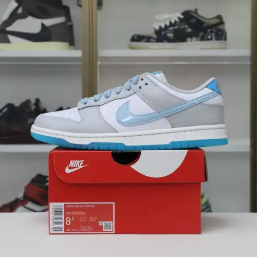 Nike Dunk Low 