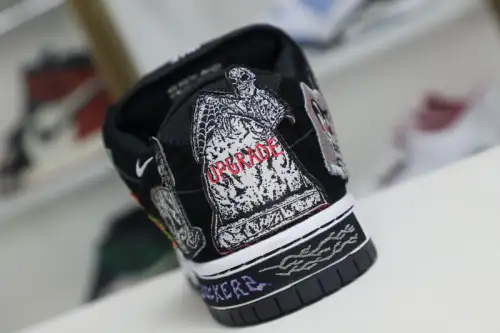 Neckface X Nike Dunklowsb Pro Qs 