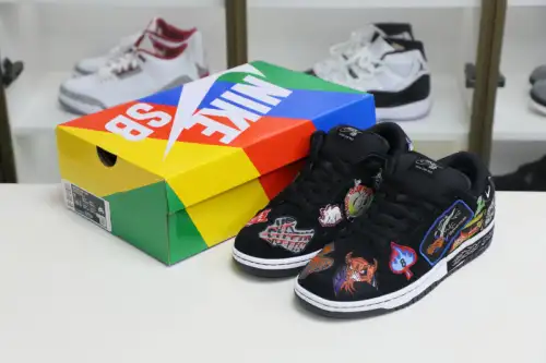 Neckface X Nike Dunklowsb Pro Qs