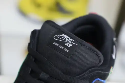 Neckface X Nike Dunklowsb Pro Qs 