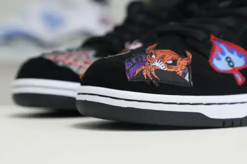 Neckface X Nike Dunklowsb Pro Qs 