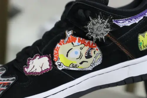 Neckface X Nike Dunklowsb Pro Qs 