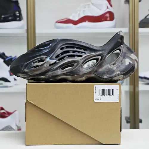 Yeezy Foam Runner Mxcinder