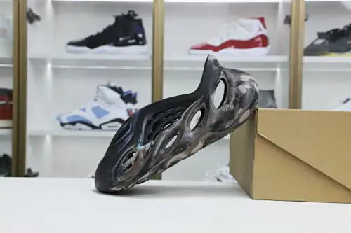 Yeezy Foam Runner Mxcinder