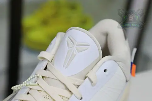 Off-Whitex Nike Zoom Kobe 5 