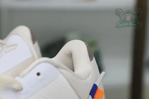 Off-Whitex Nike Zoom Kobe 5 