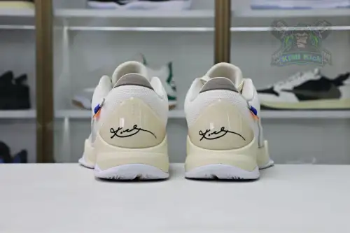 Off-Whitex Nike Zoom Kobe 5 