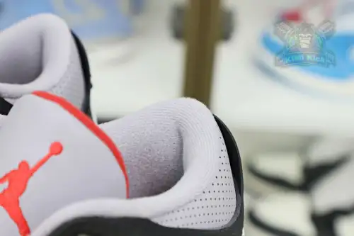 Jordan Air Jordan 3 Retro Blackcement 2018（854262-001） 