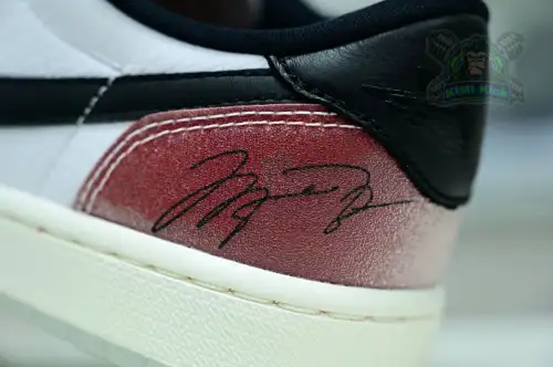 Trophy Room X Jordan Air Jordan1 Low Og 