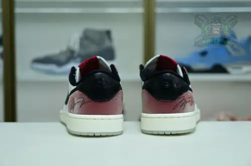Trophy Room X Jordan Air Jordan1 Low Og 