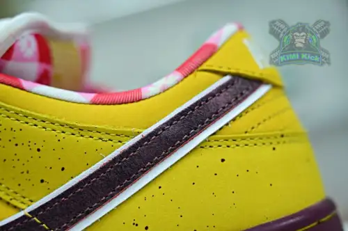 Nike Dunk Sb Low Yellowlobster 
