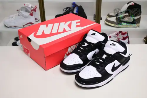 Nike Dunklowtwist 